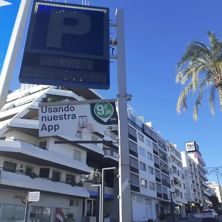 アパート Modern In The Center Of San Pedro De Alcantara, マルベーリャ